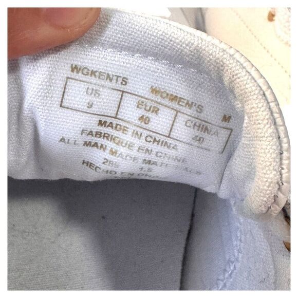 GUESS Womens Renzy Sneaker white with gold accent size US 9 - Picture 5 of 5